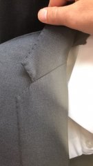 gas-and-chris-couture-atelier-de-couture-col-trop-large.jpg - 4.jpg